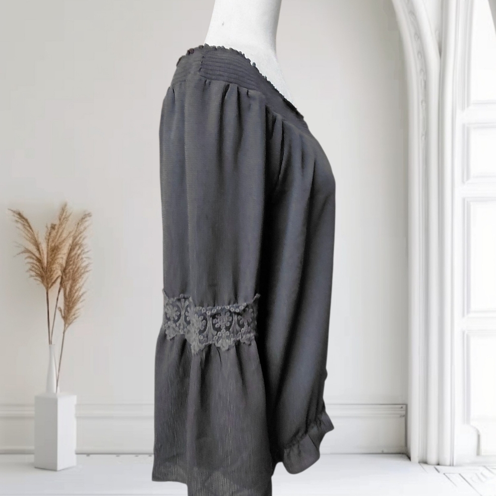 Maurices Black Off the Shoulder Peasant Blouse Size L  (E15) - Picture 2 of 6